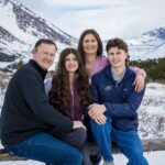 Dockstader Family-2088 family in the snowy mountains