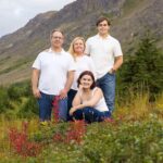 Hanson Family-9120 family out in the mountains